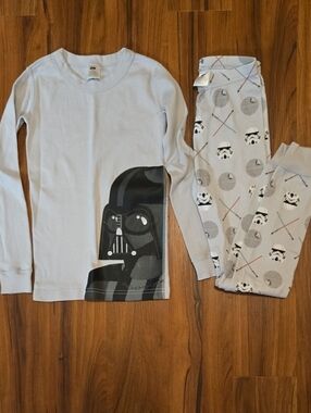 Hanna Andersson Star Wars Kids Light Gray Darth Vader & Stormtrooper Pajama Set